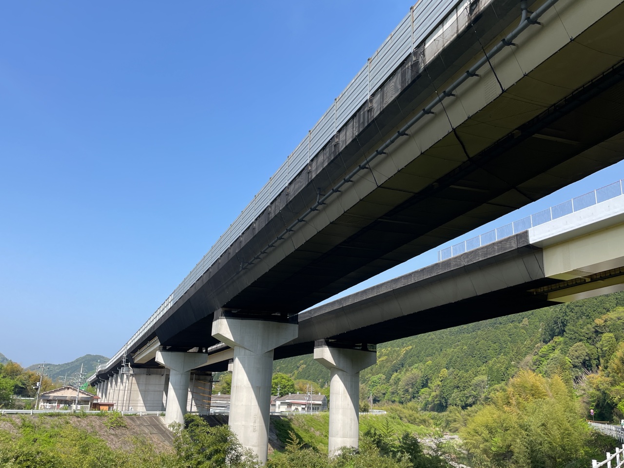 山陽自動車道　周南高速道路事務所管内橋梁補修工事