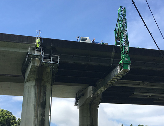 山陽自動車道 岩国IC~山口南IC間橋梁上部工はく落対策工事 (2) 平成30年5月