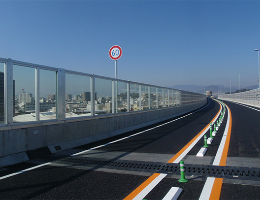 高速2号線道路付属物設置工事 平成22年7月